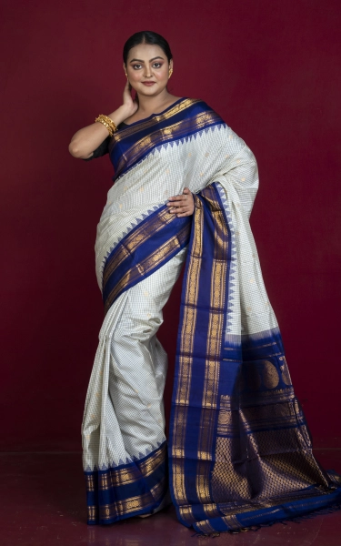 Exclusive Micro Checks Gadwal Silk Saree