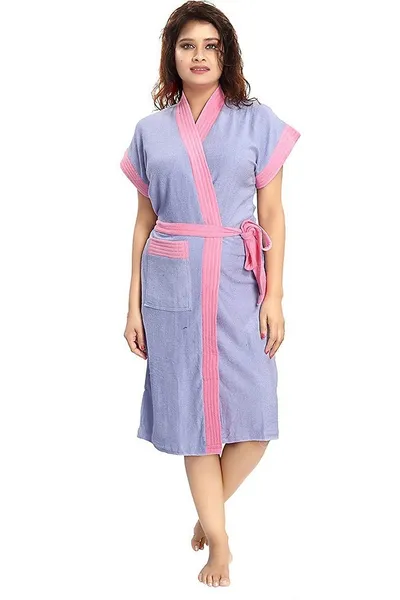 Bath Robe Solid Pattern Size fit upto 44 inches