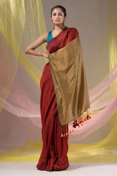 PIYARI Maroon Solid Pure Cotton Saree