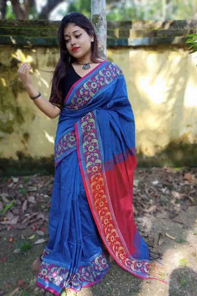 PIYARI Blue Self Design Pure Cotton Saree