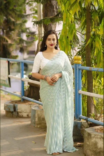 Silver Chiffon Saree With Zari Weaving Laheriya