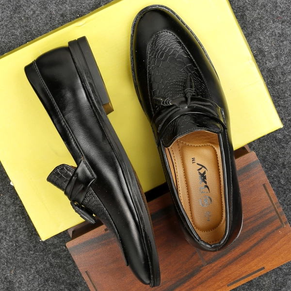 Men's Stylish Casual Faux Leather Slip-On Shoes