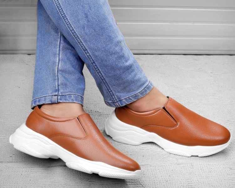 Men's Latest Casual Outdoor Slip-on Shoe