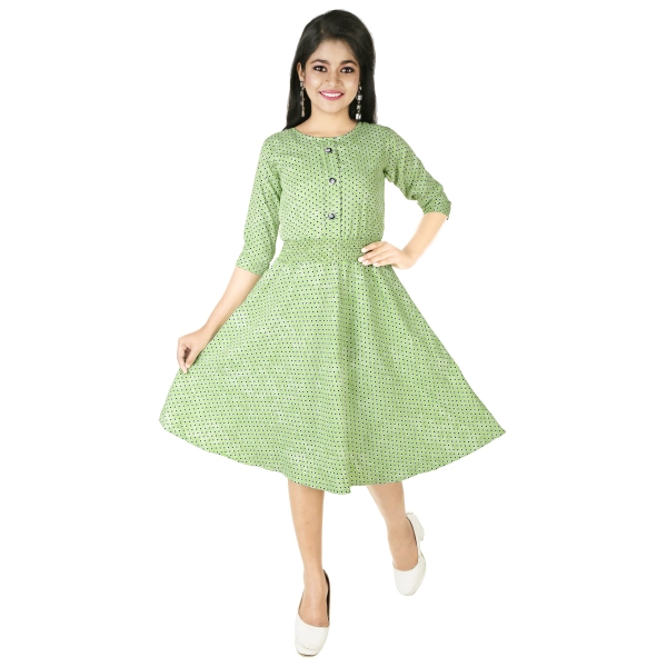 Baby Girl Dresses Green Color Frock with Sequinns Embroidery