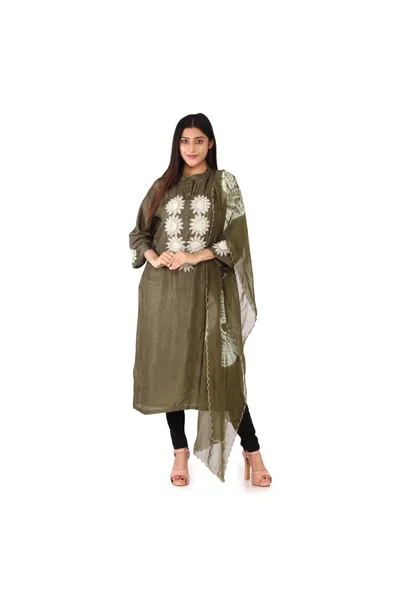 Women Designer Three Pieces Dola Silk Suit Set With Organza Dupatta