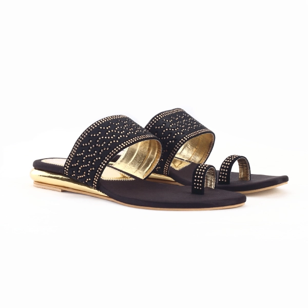 Golden Black Coloured Toe Grip Ladies Fancy Chappal