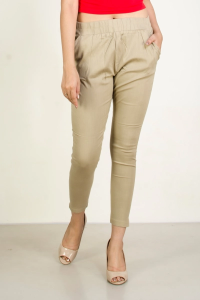 Women Slim Fit Slub Cotton Straight Pant