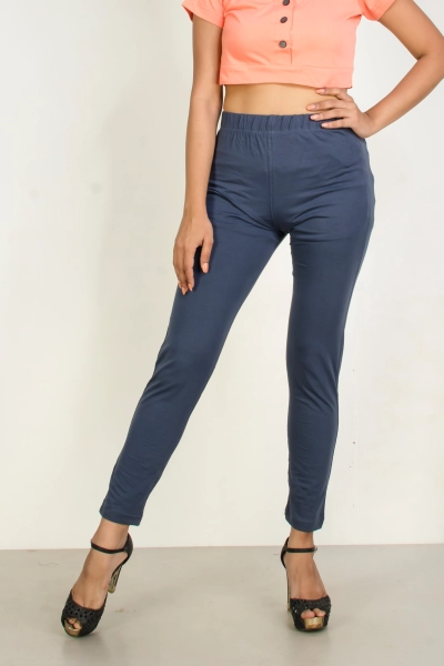 Women Slim Fit Slub Cotton Straight Pant