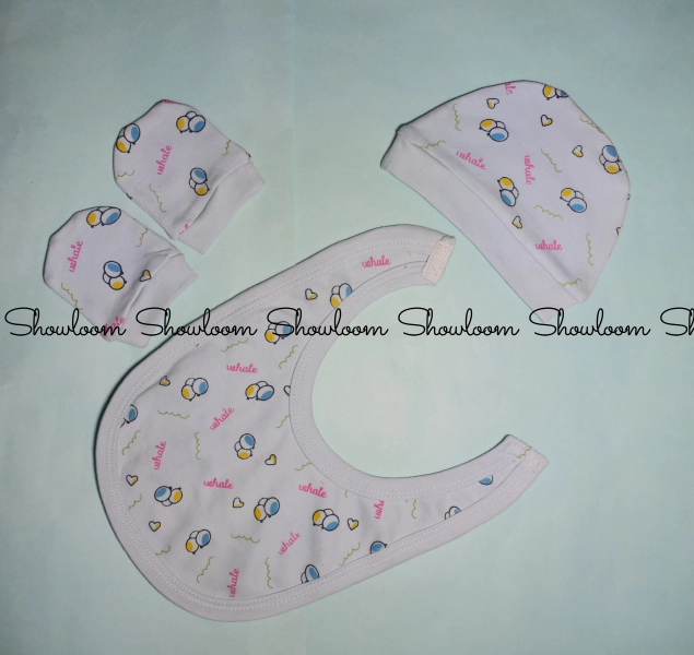 Newborn Babies Cotton Bib, Cap and Socks